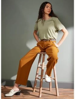 HUNIVERS Her Universe Olive Crewneck Favorite T-Shirt -HER SHOP unnamed file 176