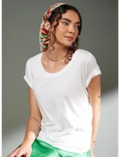 HUNIVERS Her Universe White Scoop Neck Favorite T-Shirt