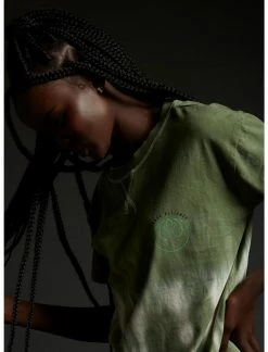 HUNIVERS Her Universe Star Wars Rebel Tie-Dye T-Shirt Her Universe Exclusive -HER SHOP unnamed file 537